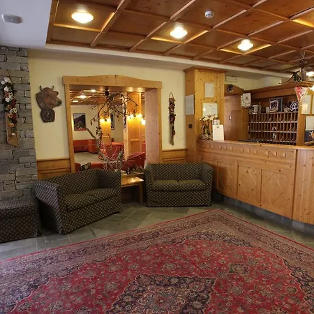 Szálloda Alpechiara 4*