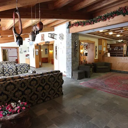 Szálloda Alpechiara