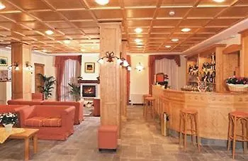 Hotel Alpechiara 4*