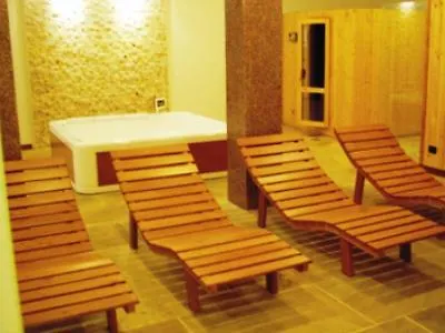 Hotel Alpechiara